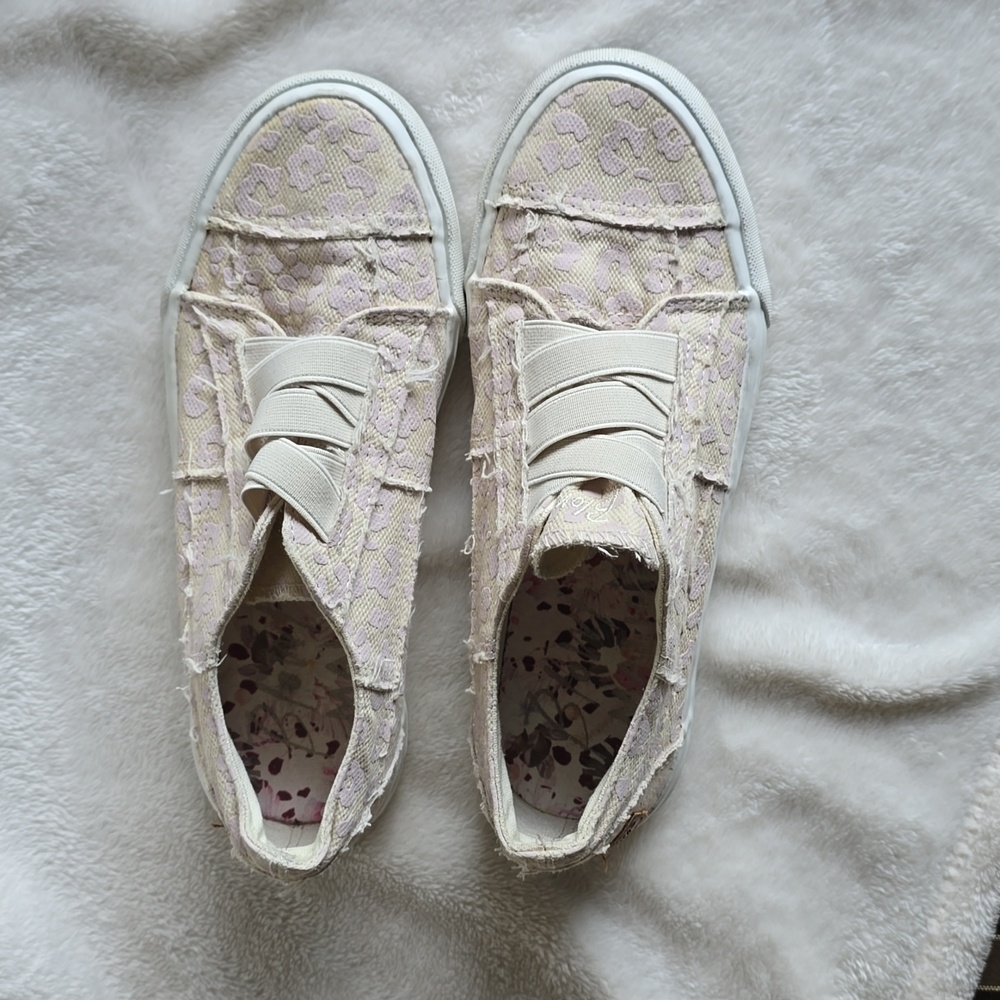 Blowfish Malibu Sneakers Size 6.5‎